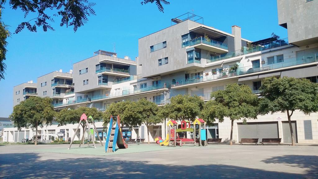 Alexandra'S Beach-Port Badalona Cameră foto